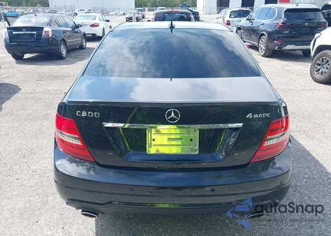 2012 Mercedes-Benz C 300 Luxury 4Matic/Sport 4Matic из США, поврежденный, VIN WDDGF8BB6CR192704